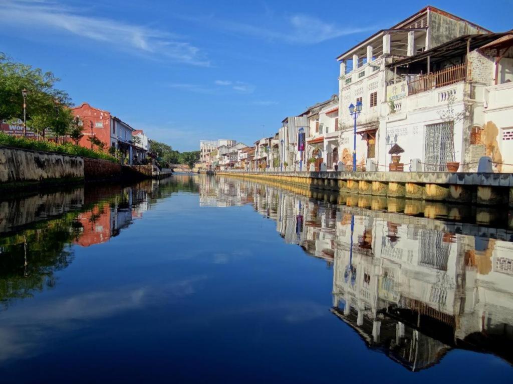 My Jonker Homes Malacca Exterior foto